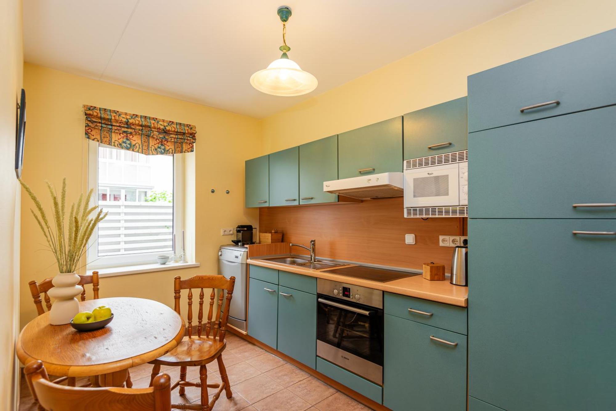 Family Inn Cottage With Terrace 帕兰加 外观 照片