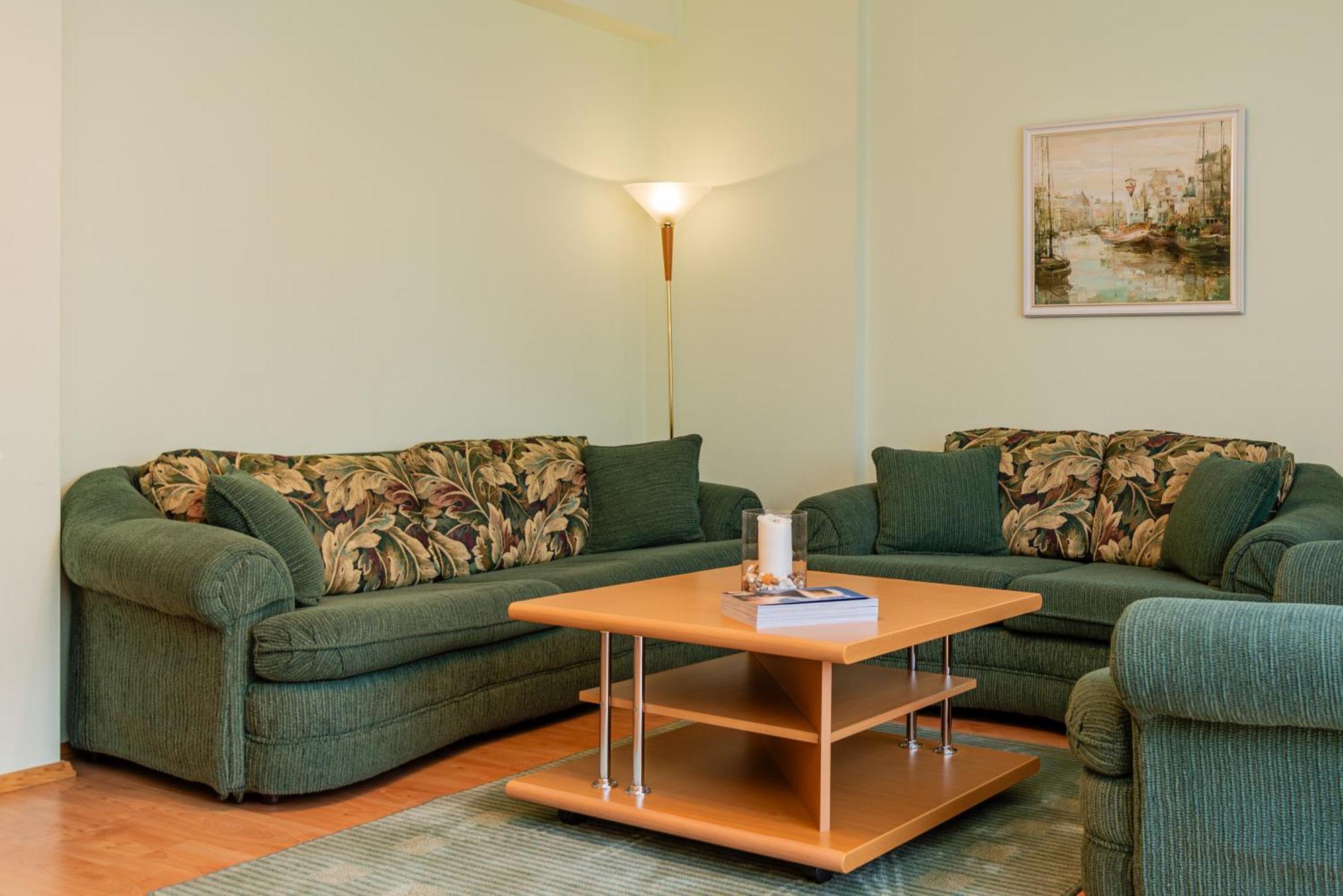 Family Inn Cottage With Terrace 帕兰加 外观 照片